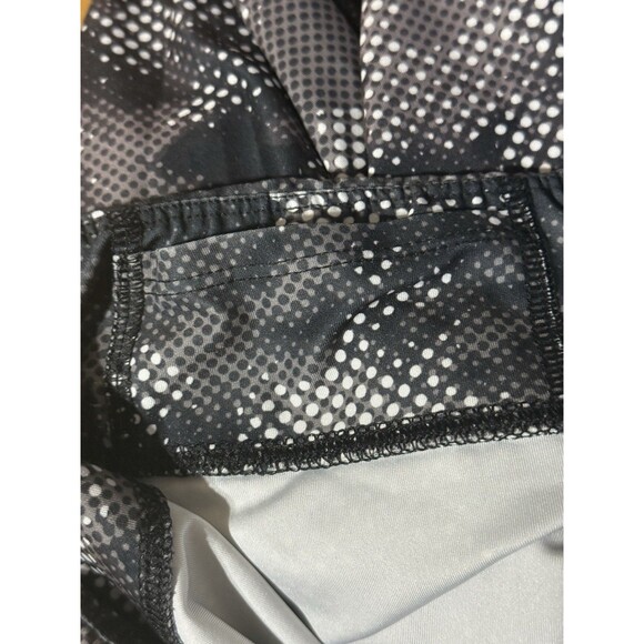 Marika Camo Capri Leggings Medium Pocket Stretch Pull On Yoga Athleisure Pants - Picture 4 of 5